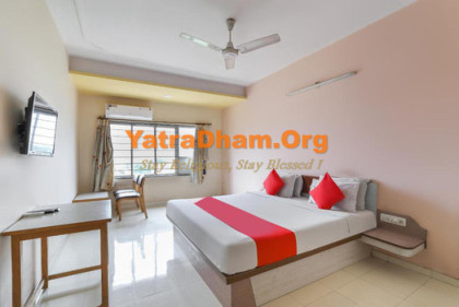 Hotel Sunshine - Valsad