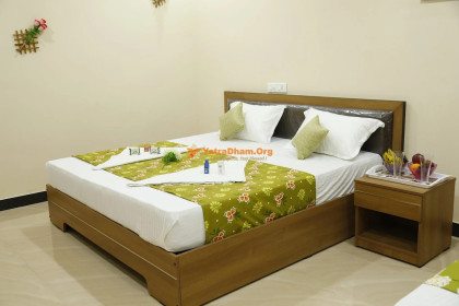 Hotel Amritham Inn - Palani