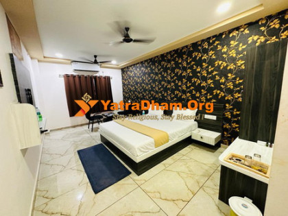 Hotel The Royal's Room - Rajpipla (Vaavadi)