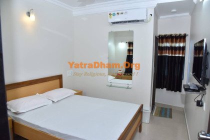 Hotel H K Inn - Mandavi