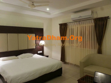 Hotel Golden Castle - Mysore