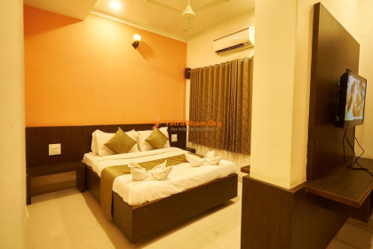 Hotel Pride Inn - Shirdi
