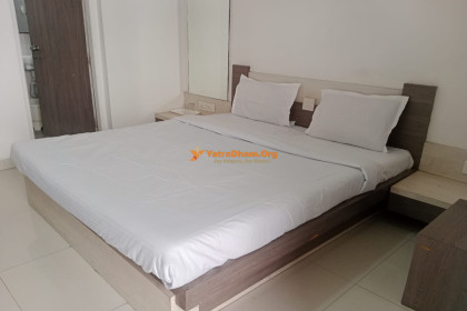 Hotel Paras - Junagadh