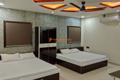 Hotel Dherya Palace - Khaniyadhana (Near Golakot)