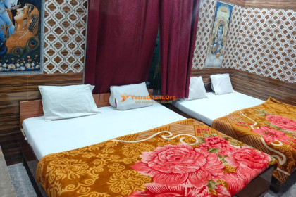 Saini Seva Sadan - Govardhan