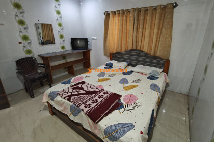 Parimala Paradise Hotel - Mantralayam