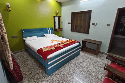 Aditya Tourist Home - Hampi (Commercial Street)