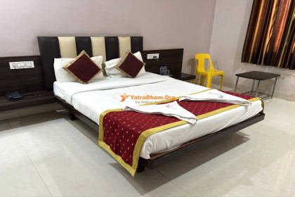 Hotel President Palace - Akkalkot
