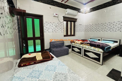 Batala Ashram - Vrindavan