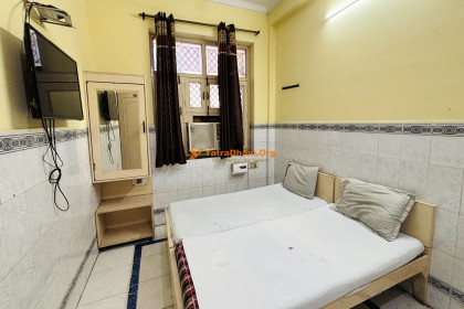 Agrawal Atithi Bhawan Bharatpur Gate - Mathura