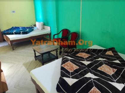 Madhur New Tourist Lodge - Srinagar