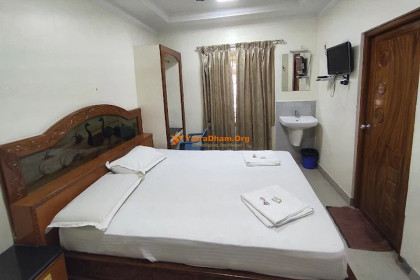 Hotel Tamil Nadu - Tiruchendur