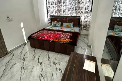 Shri Prabhu Dham - Vrindavan