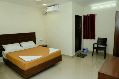 R Banquets - Vikarabad(Ananthagiri)