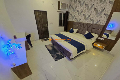 Shri Radhika Farm Stay - Vrindavan