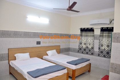 Kanipakam - VARUN RESIDENCY