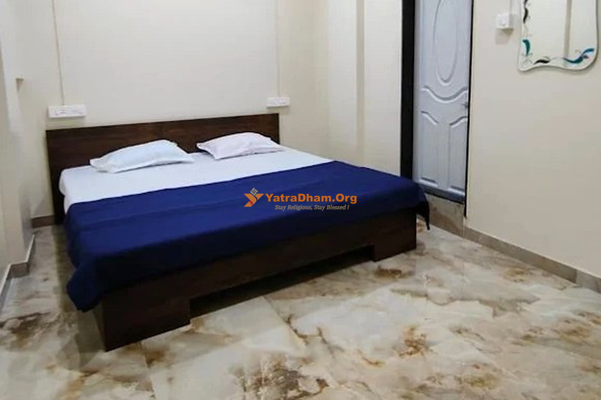 Antilia Yatri Niwas - Kolhapur