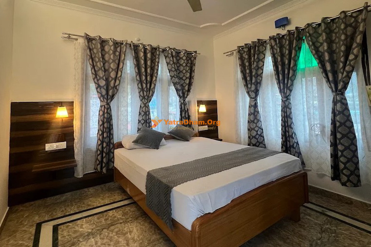 Hotel Dev - Dharchula (Near Adi Kailash)