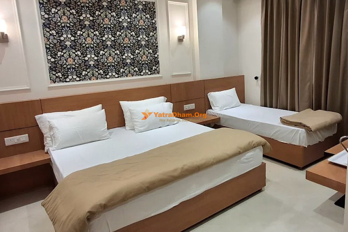 Manik Vrindavan Dham - Vrindavan