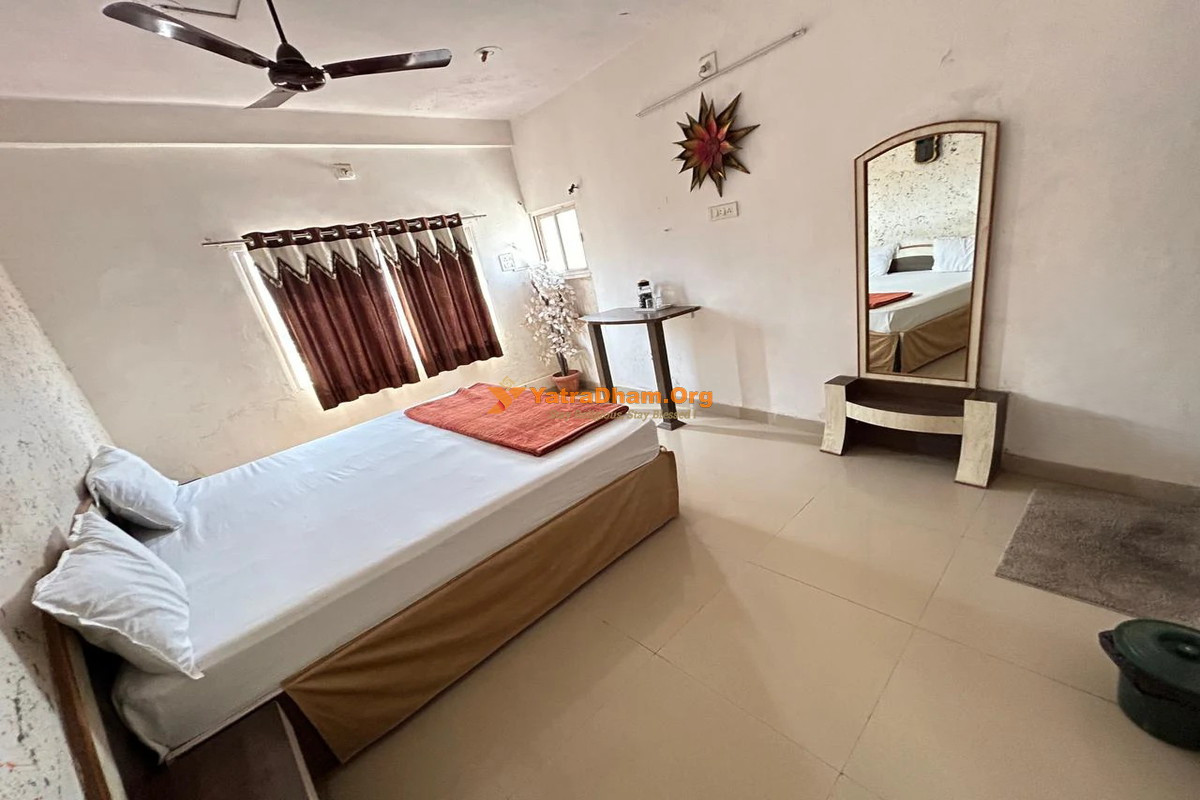 Hotel Shreeji - Dwarka