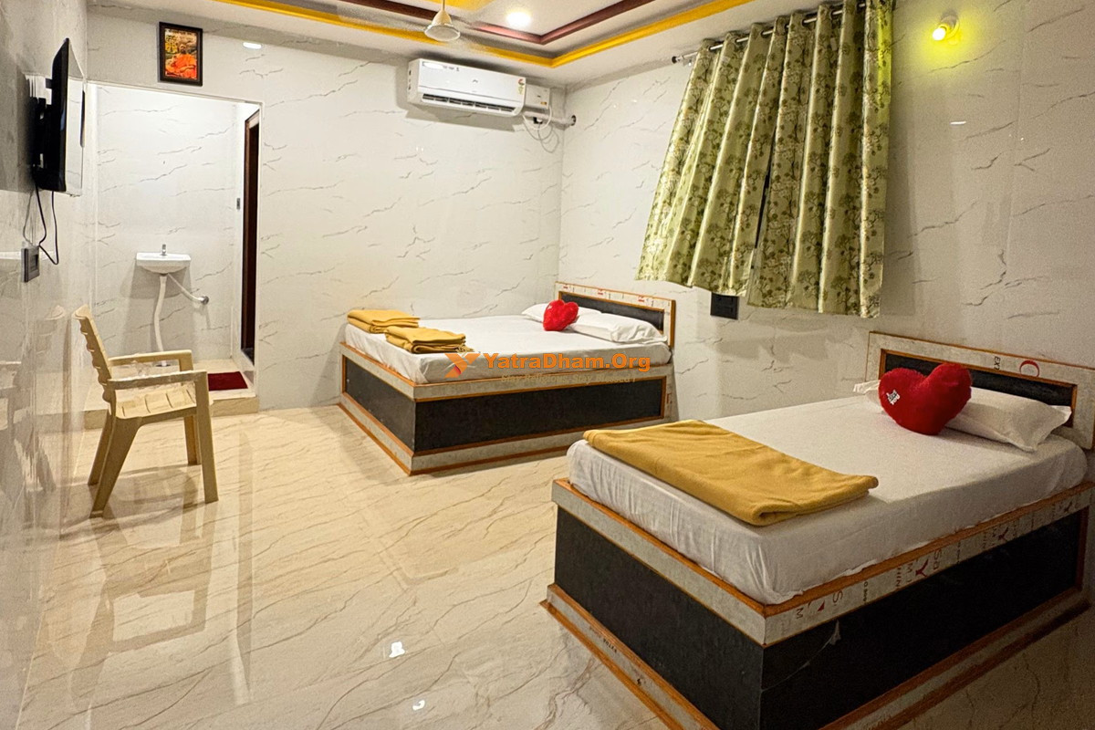 New SS Bhavan Lodge - Mantralayam