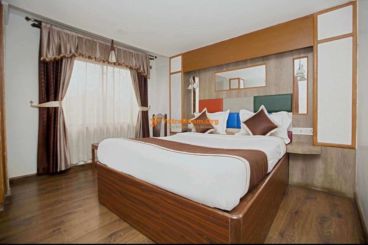 Hotel Maneck - Ooty
