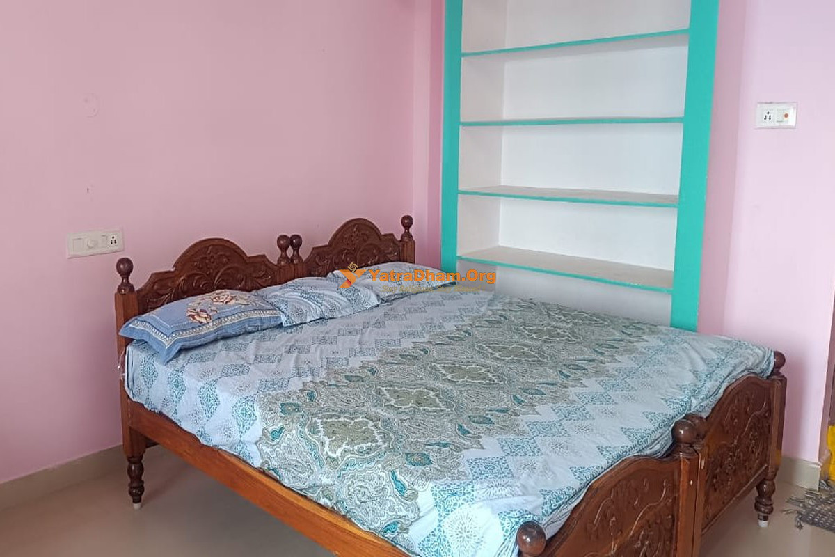 Sathish Lodging - Kaleshwaram