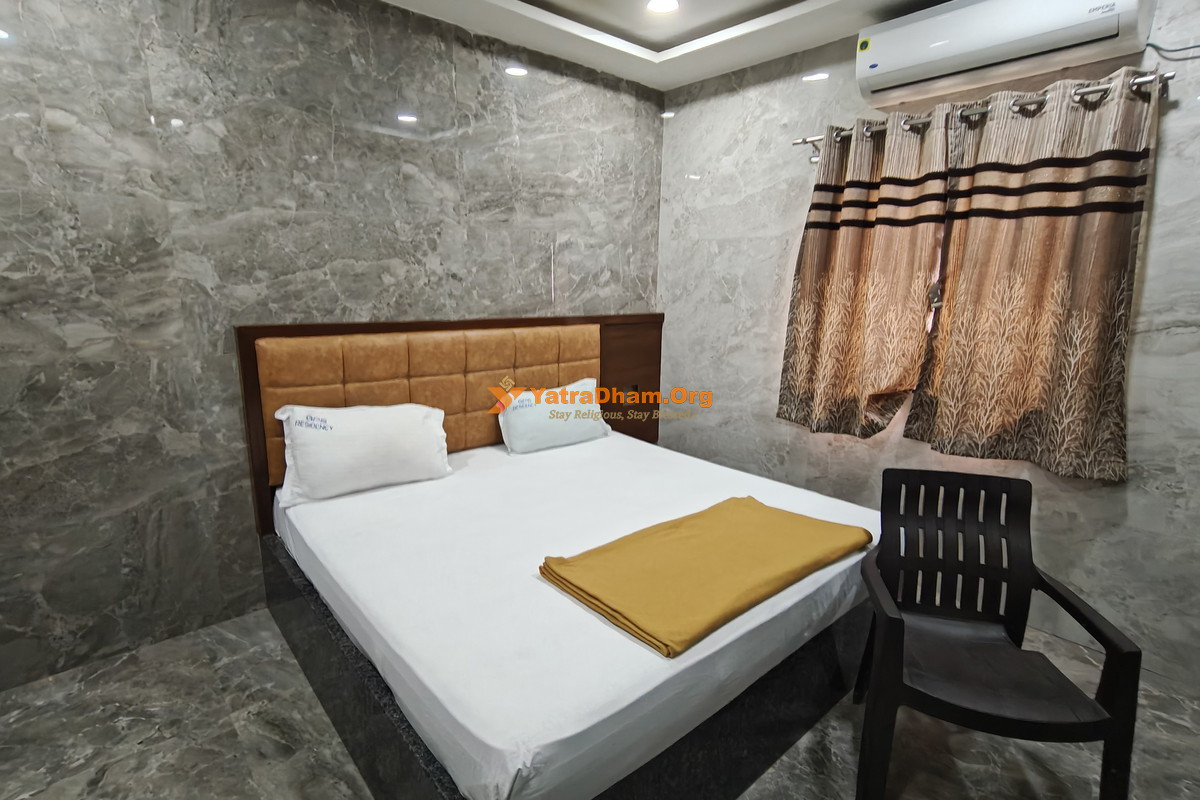 Sree Guru Pavanasuta (GPS) Residency - Mantralayam