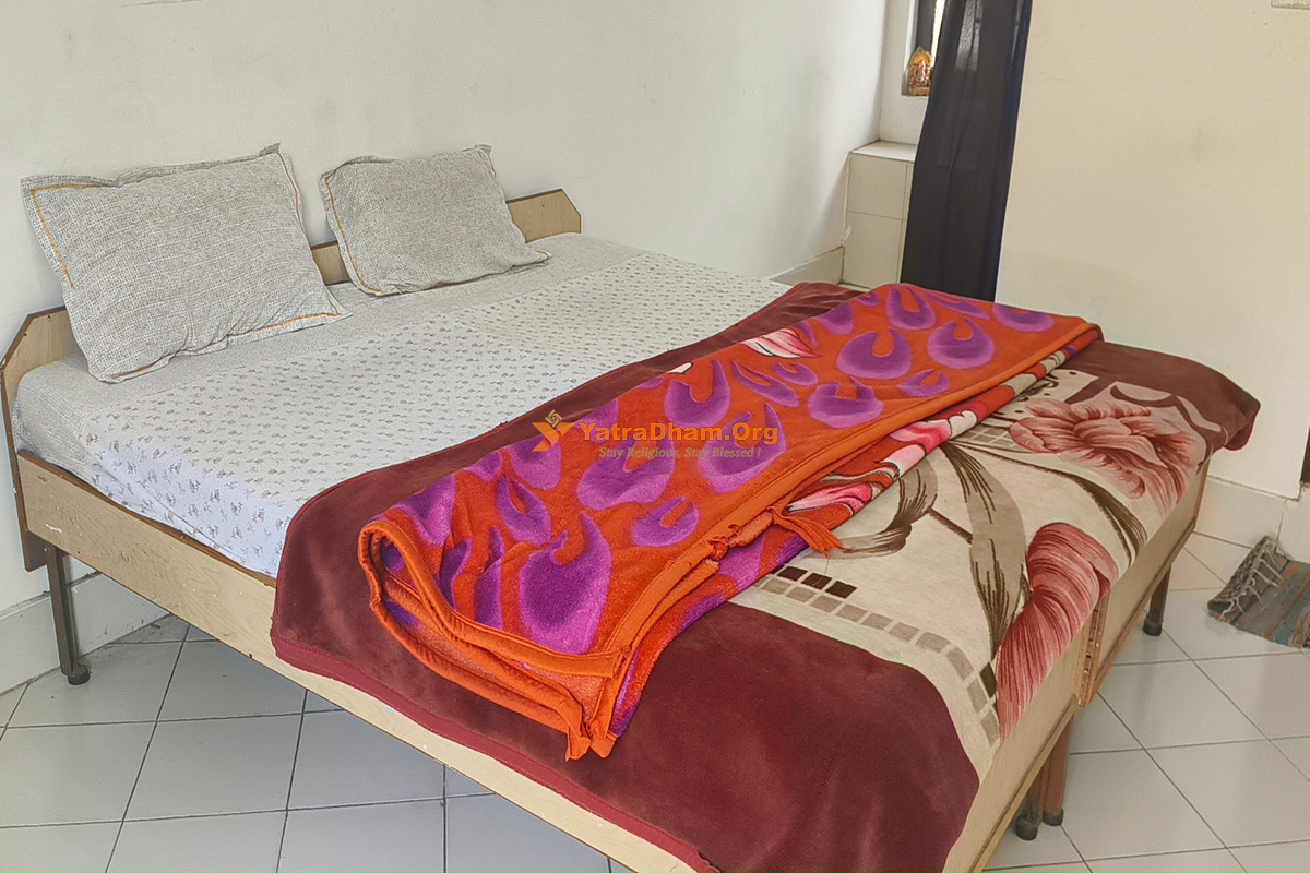 Sant Sewa Ashram - Rishikesh