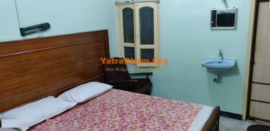 Shanmuga Lodge - Tirunelveli