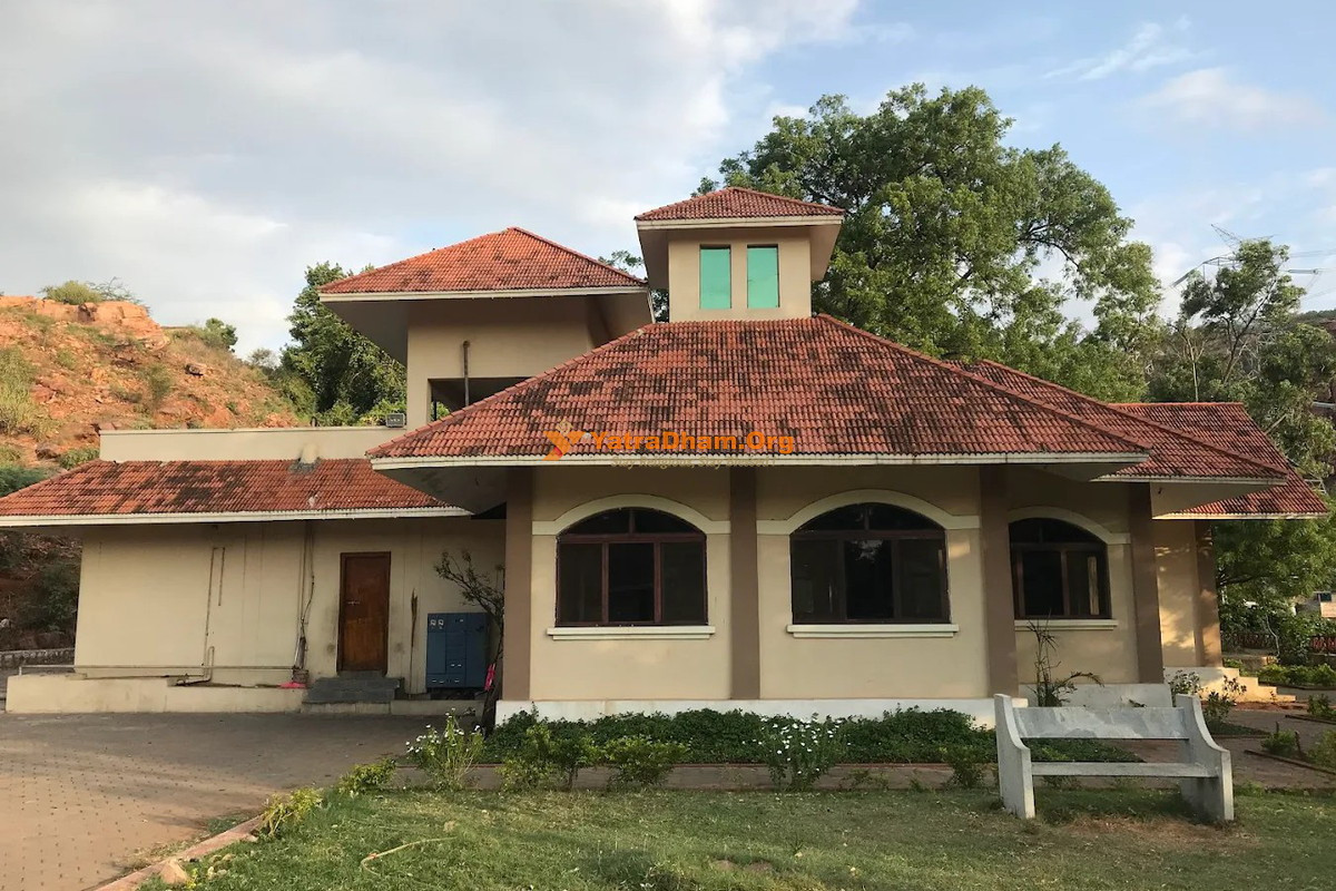 Hotel Haritha (APTDC) - Gandi