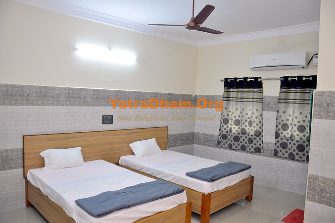 Kanipakam - VARUN RESIDENCY