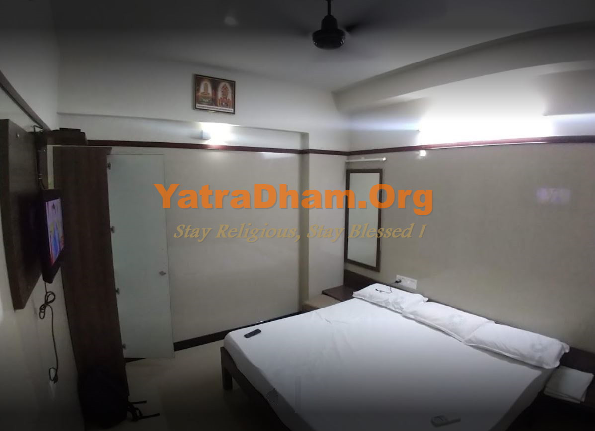 Srikalahasti - Vasavi Nithya Anna Santharpana Samstha
