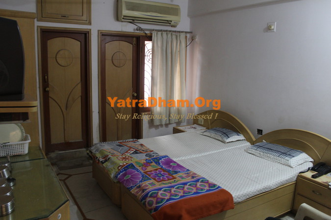 Vrajdham Atithi Gruh Dharamshala - Vadodara