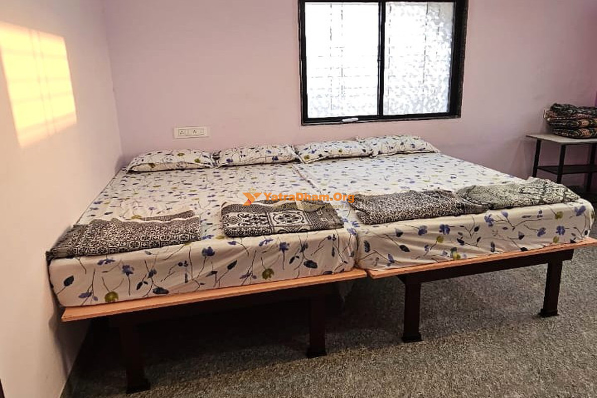 Swaminchi Savali Bhakt Niwas - Akkalkot 