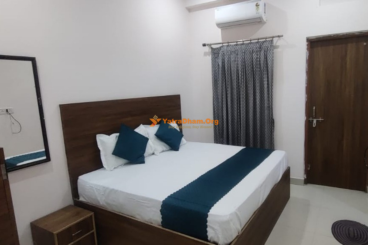 Hotel Shivay - Varanasi