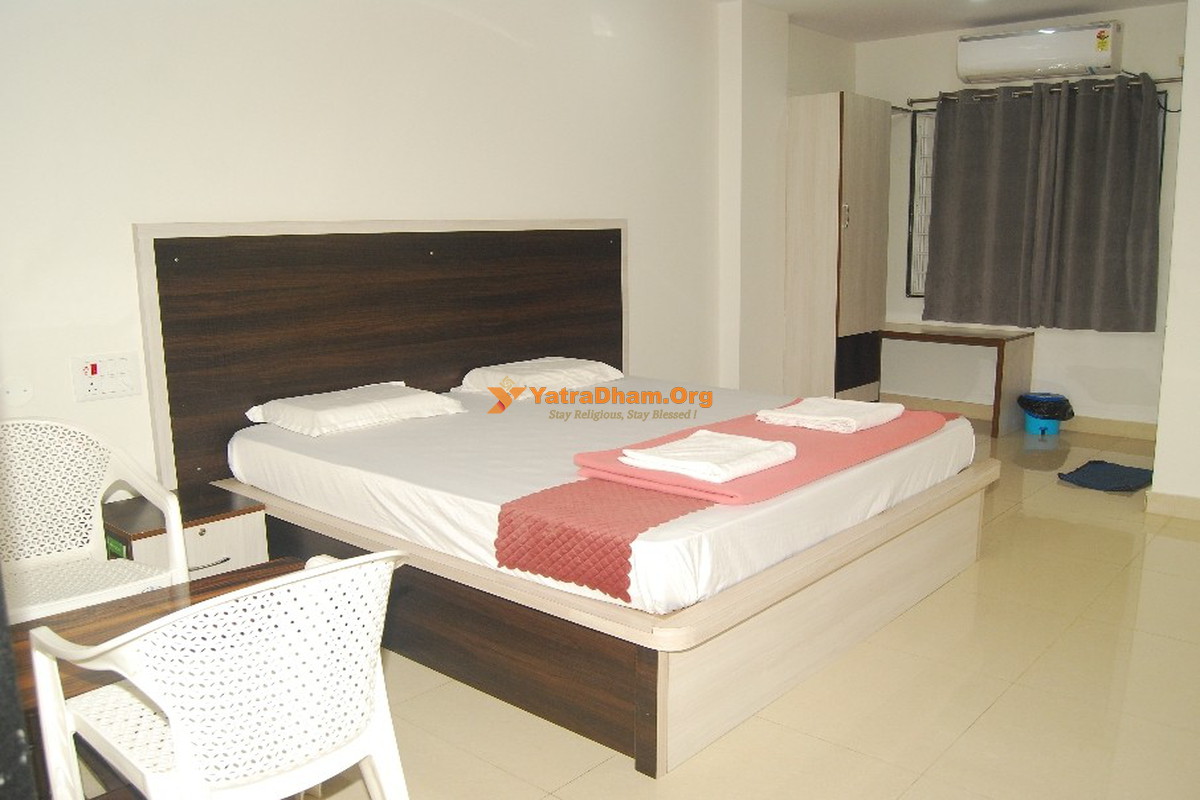 Sri Kakatiya Grand Residency Bhadrachalam 2 Bed Deluxe AC Room