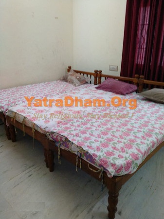Shree Digambar Jain Bhavan Pondicherry Room