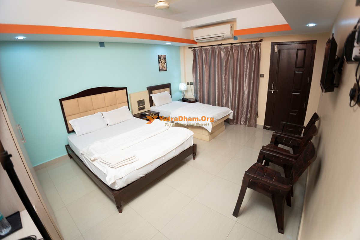 Subramanya Vyasa Mandir Guest House 3 Bed Room View