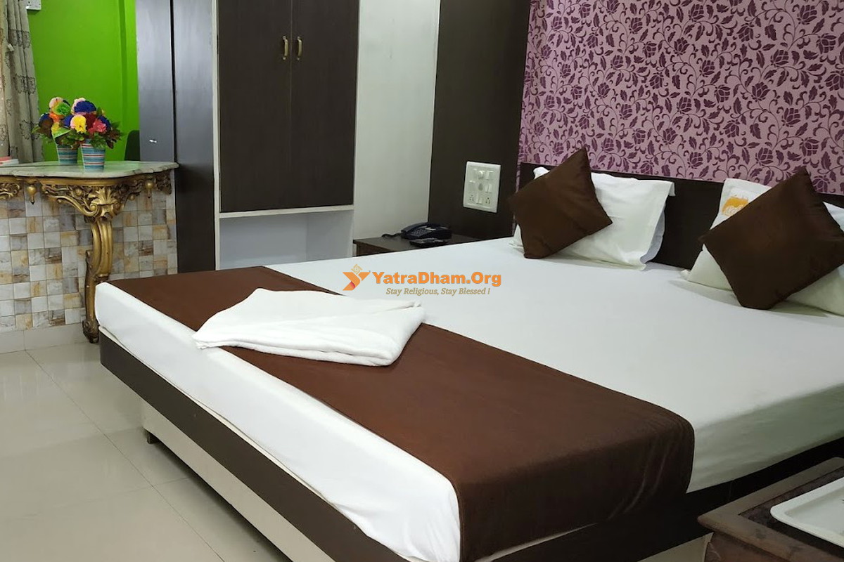 Reba Beach Resort Puri 2 Bed Room