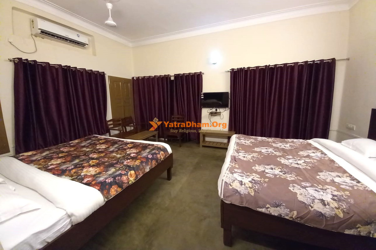 Gobind Bhawan Haridwar 4 Bed Room