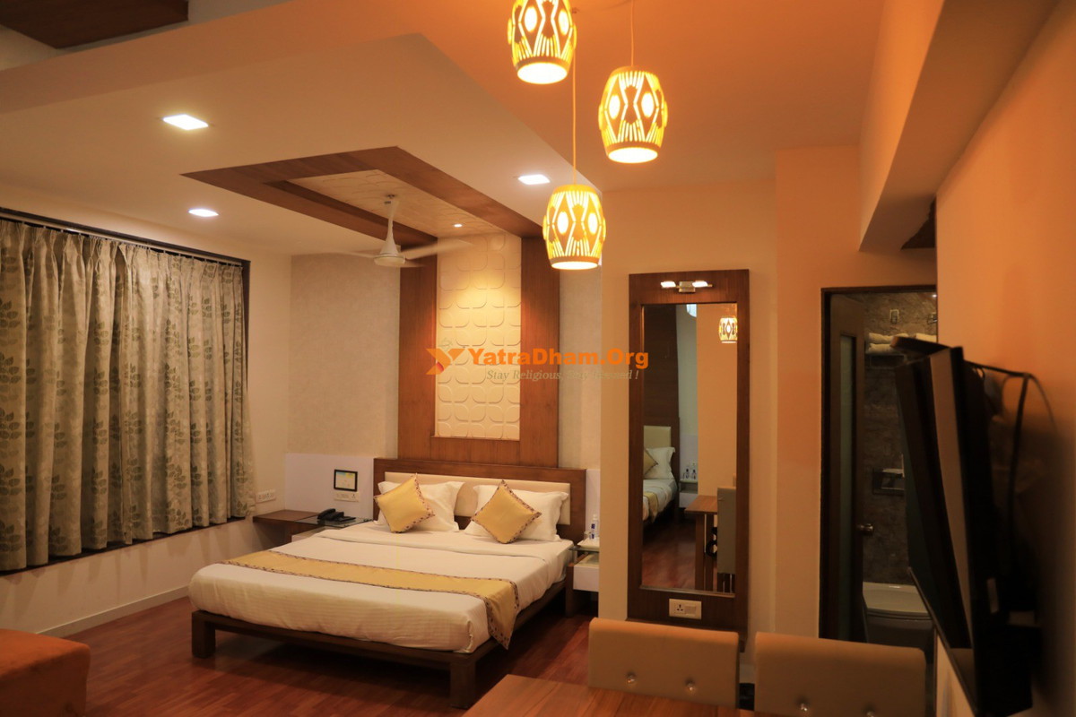 Hotel The Manek Mansingh Inn Dwarka  2 Bed Room