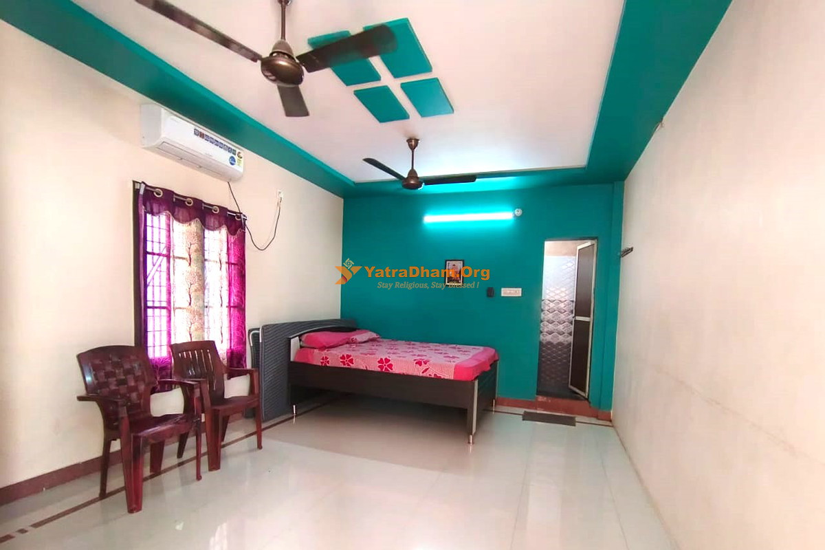 Sripad Vallabh Nivas Pithapuram 2 Bed Room View