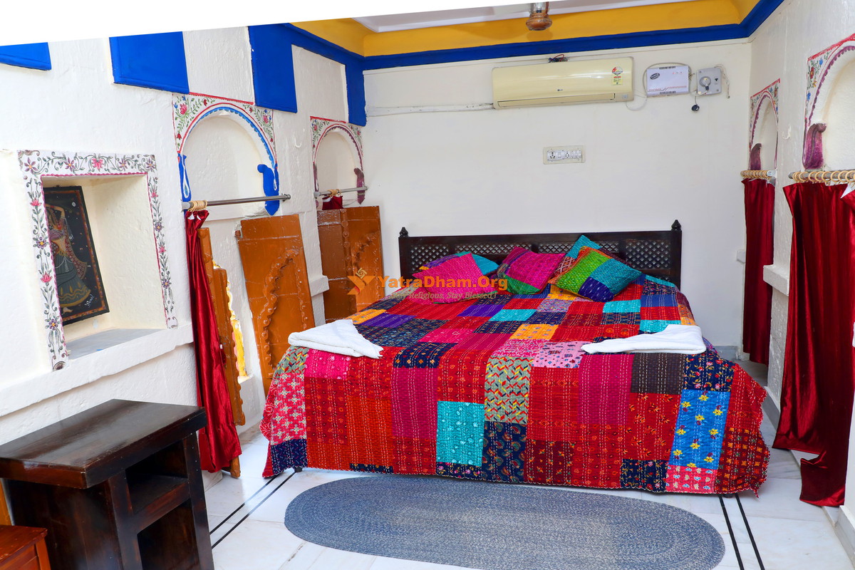Jodhpur Hotel Heritage Haveli 3 Bed Room View