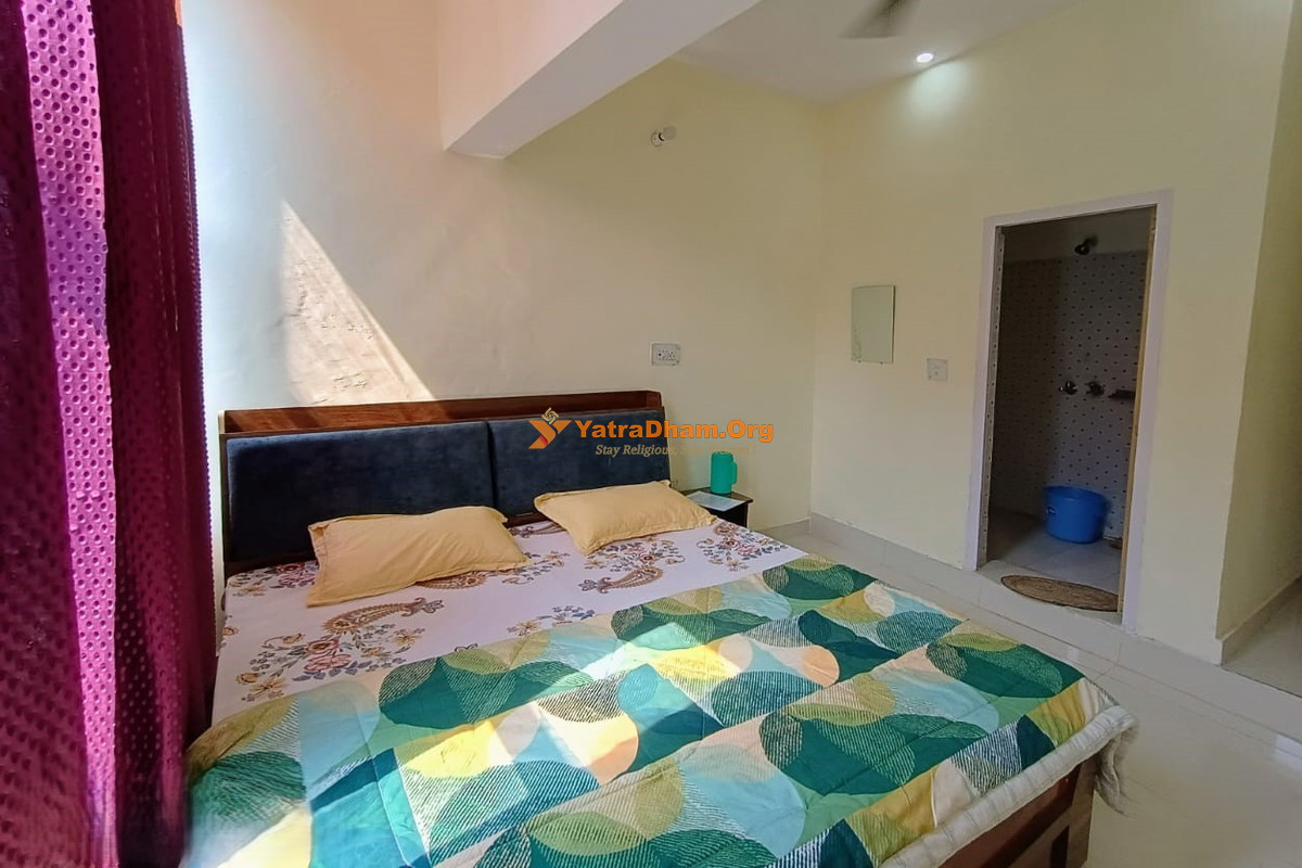 Chamoli (Pipalkoti) Grace Home Stay 2 Bed Room View