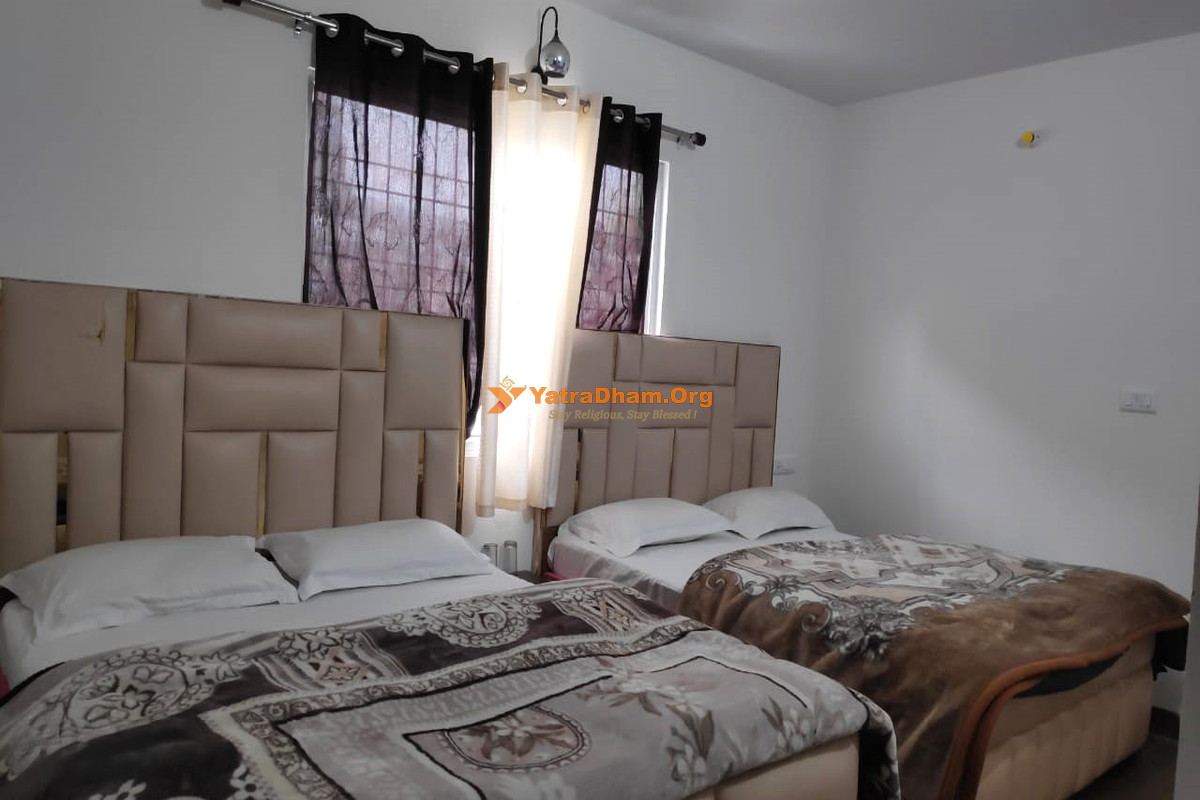 Brahmkamal Cottage Badrinath 4 Bed Room View