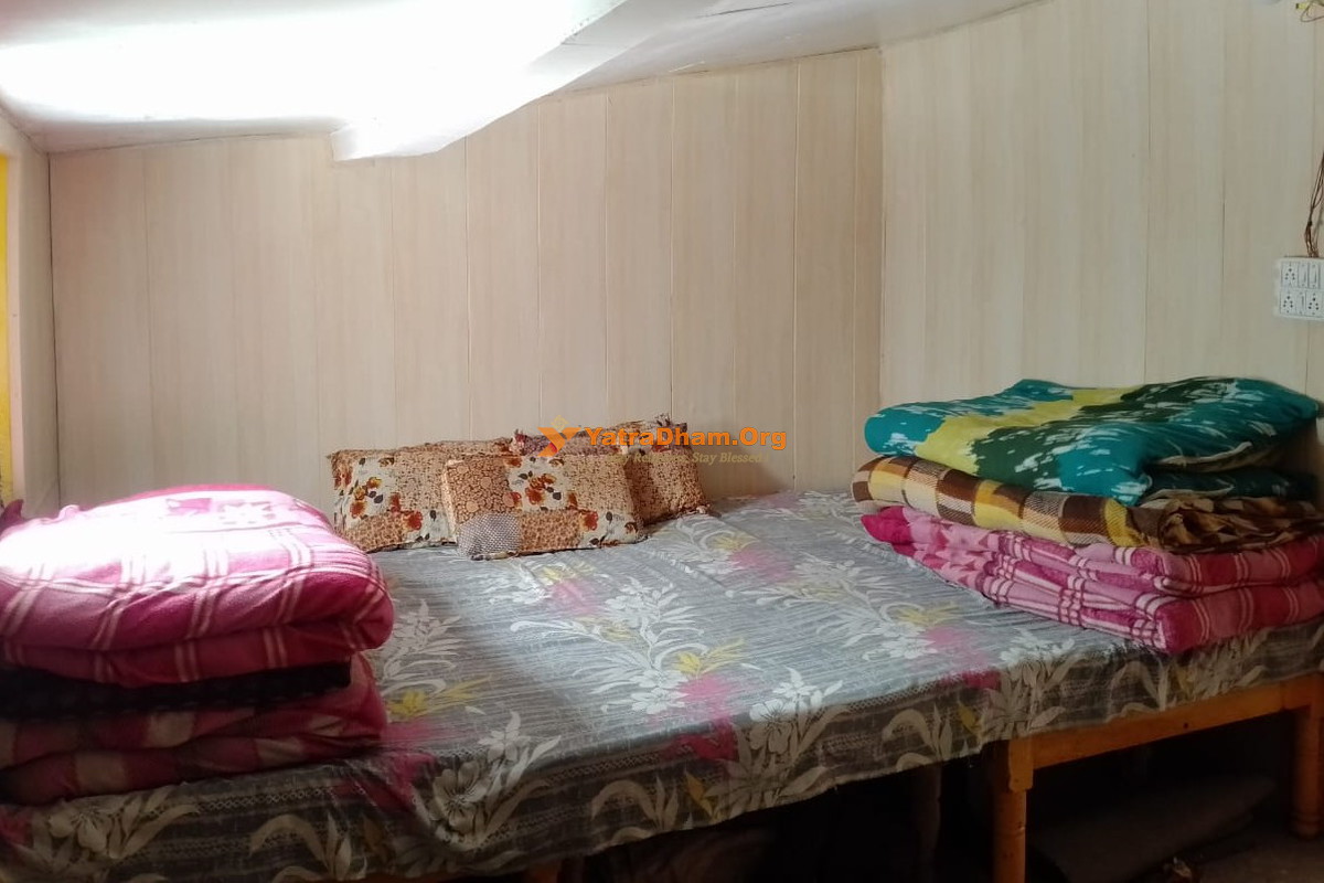 Bagwari House Kedarnath Room