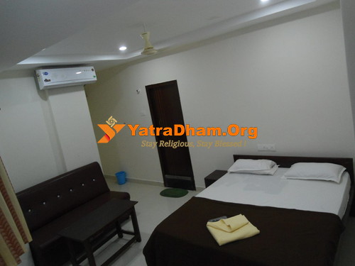 Raichur Hotel CM Residency Bed Room View