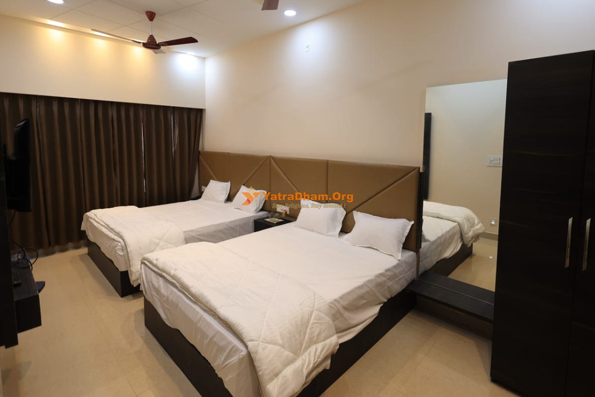Asha Natural Home Ujjain 4 Bed Room View