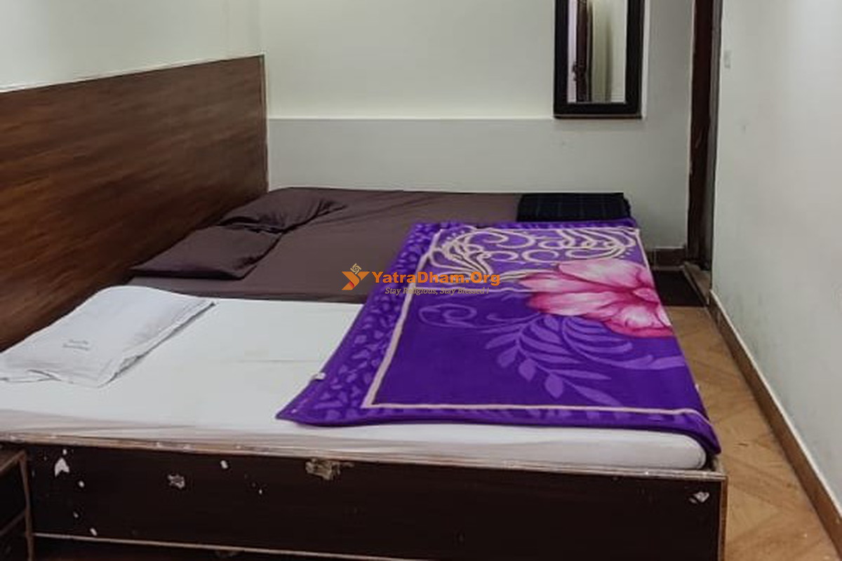 Swastik Guest House Varanasi 3 Bed Room View